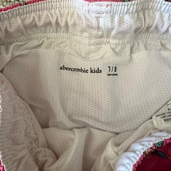 Abercrombie Kids Swim Trunks- Size 7/8 - Picture 5 of 5